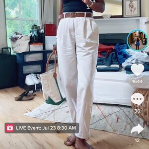 Women's Eddie Bauer Classic Fit Pleated Khaki Chino Pants